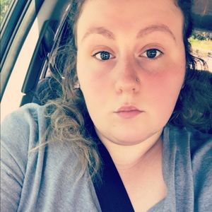Meet your Posher, Jacqueline